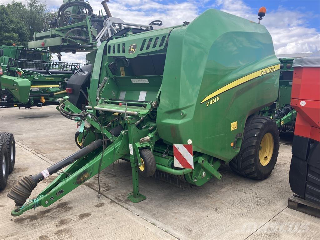 John Deere V451R Pöyhimet ja haravat