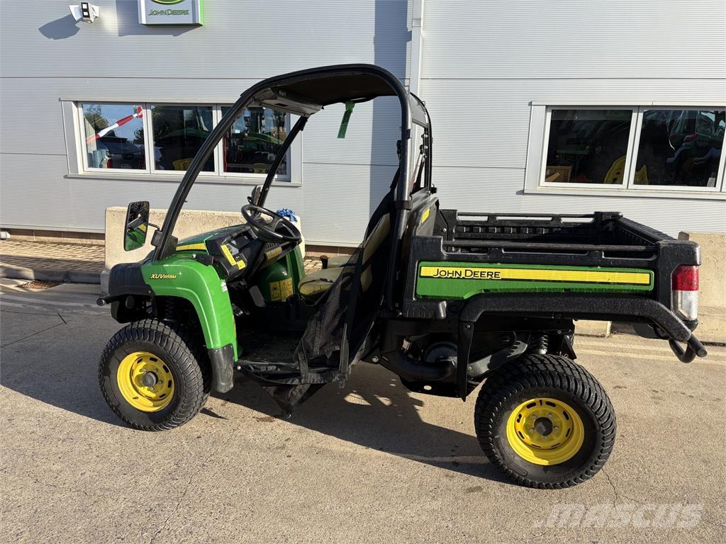 John Deere XUV855M Taajamakoneet