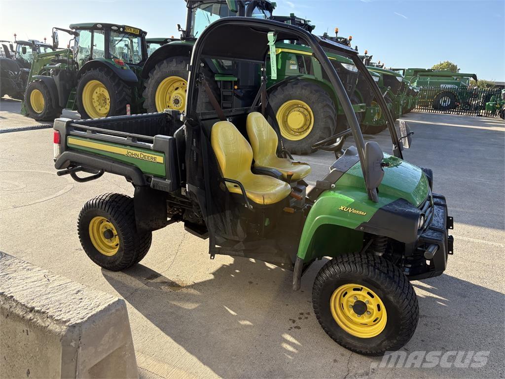 John Deere XUV855M Taajamakoneet