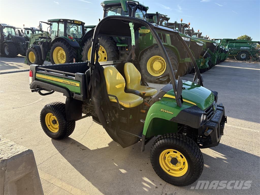 John Deere XUV855M Taajamakoneet