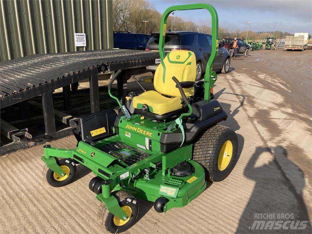 John Deere Z740R Päältäajettavat ruohonleikkurit