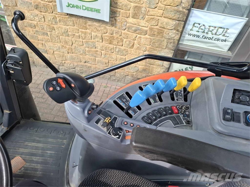 Kubota M7153 Traktorit