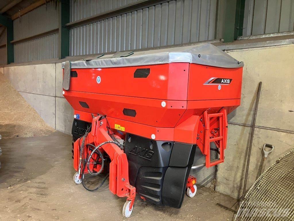 Kuhn Axis 50.2 HEMCW Ruiskulannoittimet
