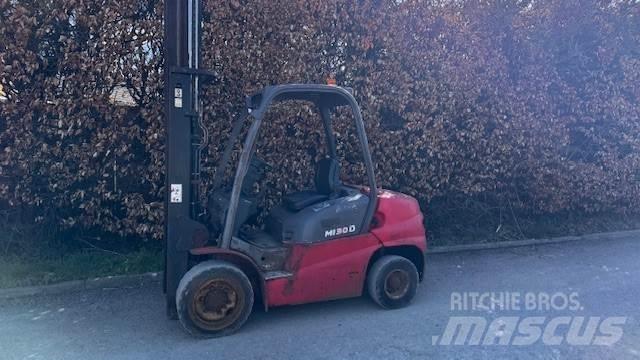 Manitou MI30D Maatalouskurottajat