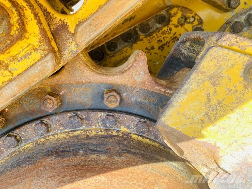 CAT 973 C Telakuormaajat