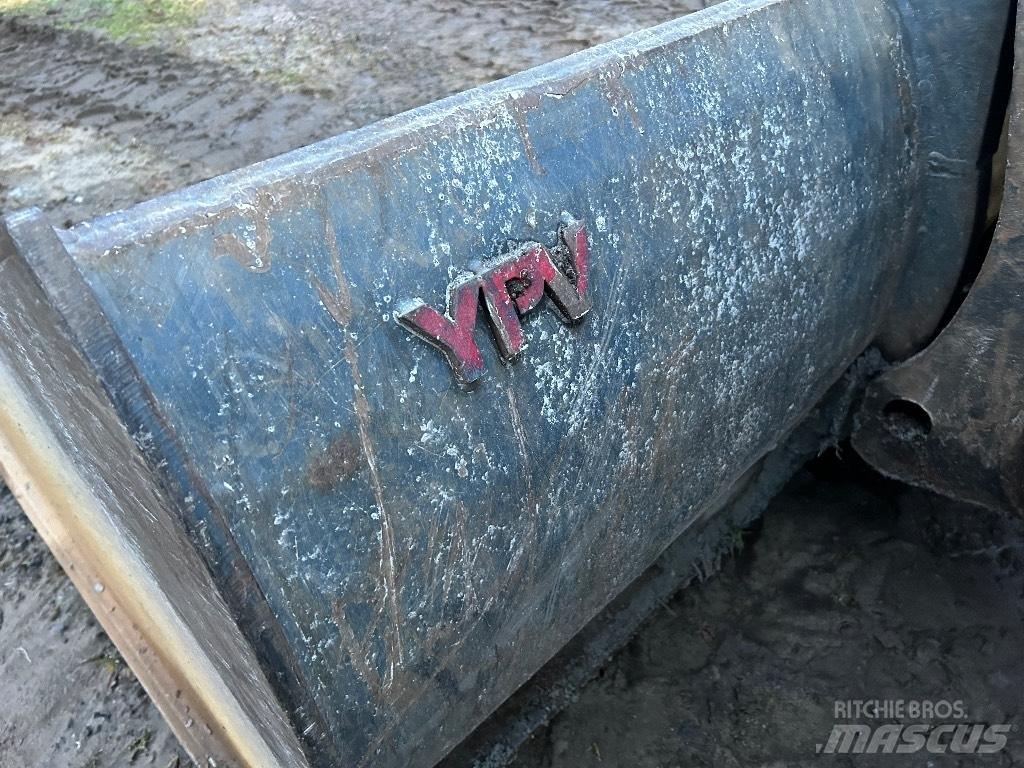 Volvo BM L 120 Pyöräkuormaajat