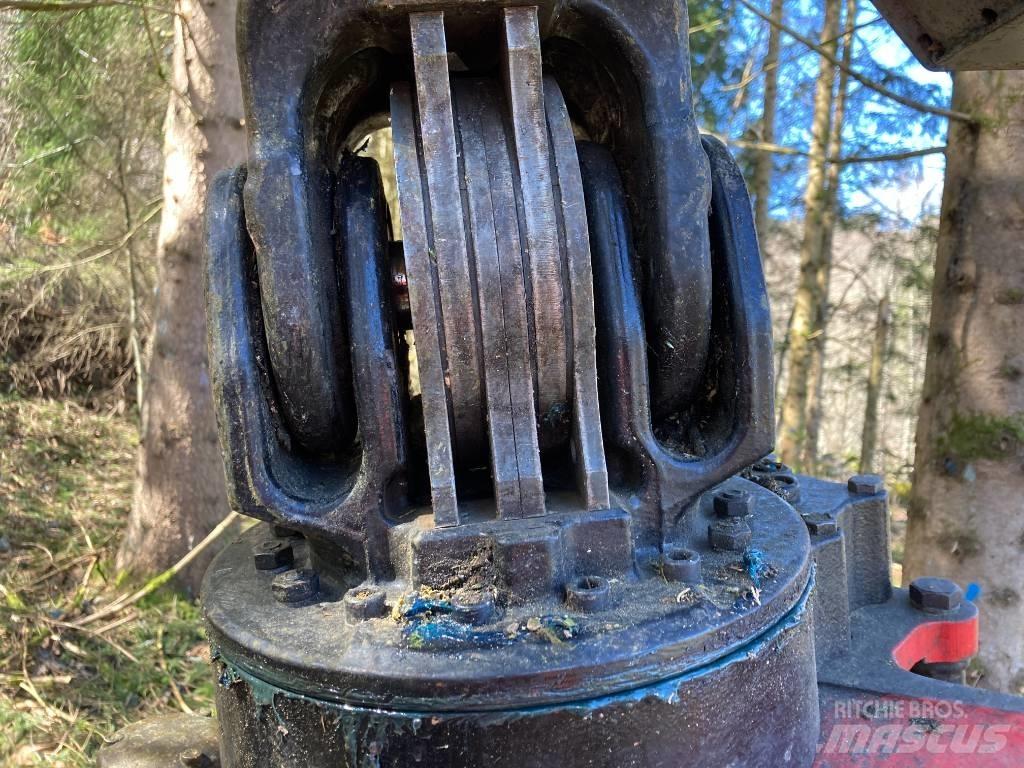 Komatsu C 144 Hakkuupäät