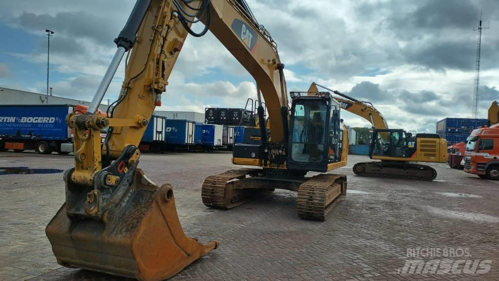CAT 323 EL Telakaivukoneet