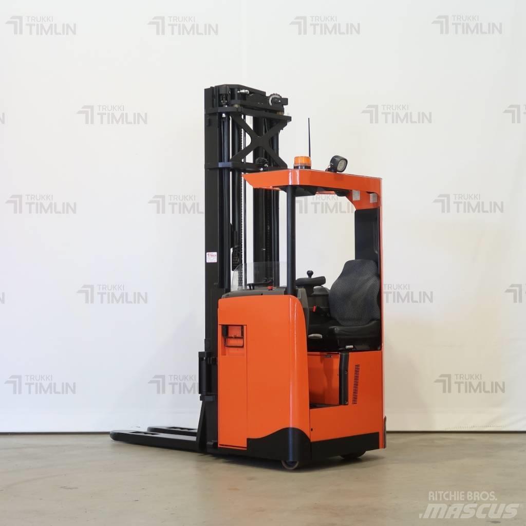BT SRE160L Ajettavat pinoamisvaunut