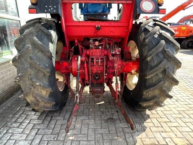 International 1255 A Traktorit
