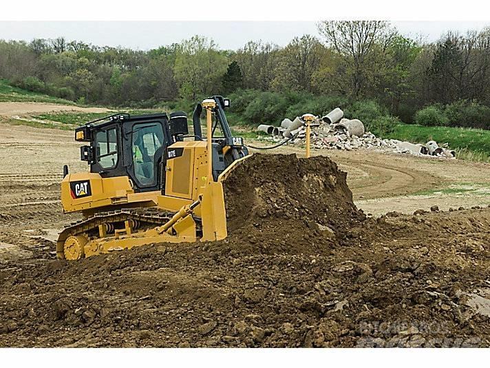 CAT D7E Telaketjupuskutraktorit