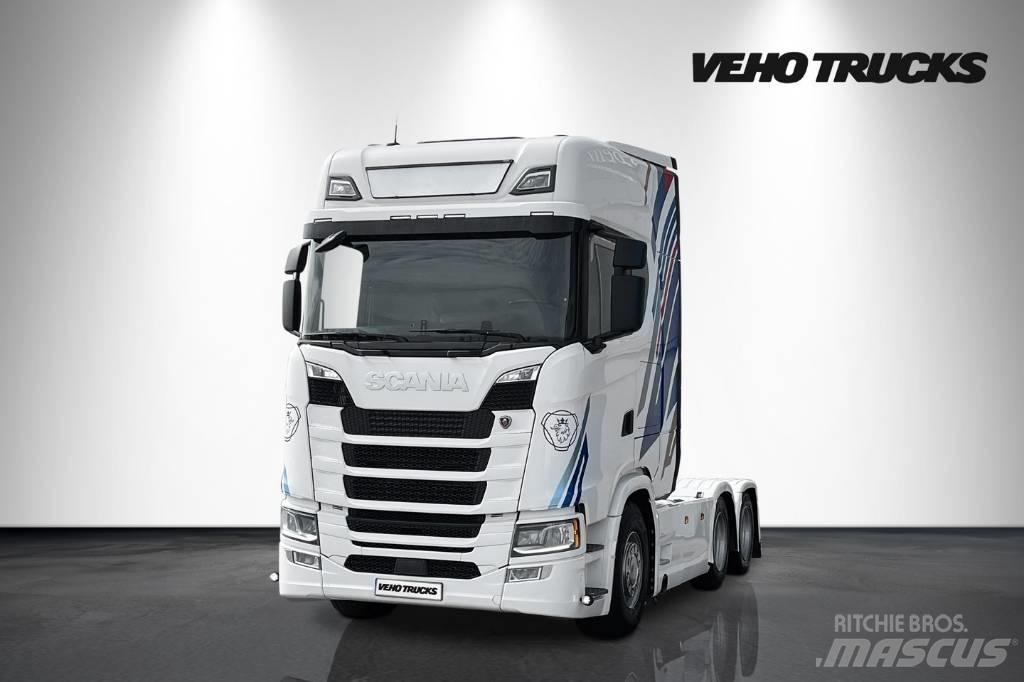 Scania S 500 6X2 Vetopöytäautot