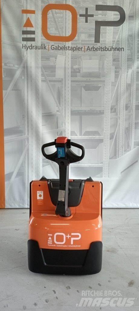 Toyota LWE 160 Lavansiirtotrukit