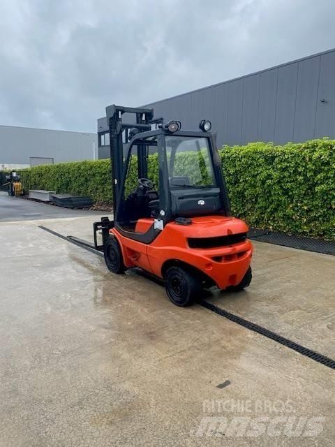 Linde H 30 D-03 Dieseltrukit