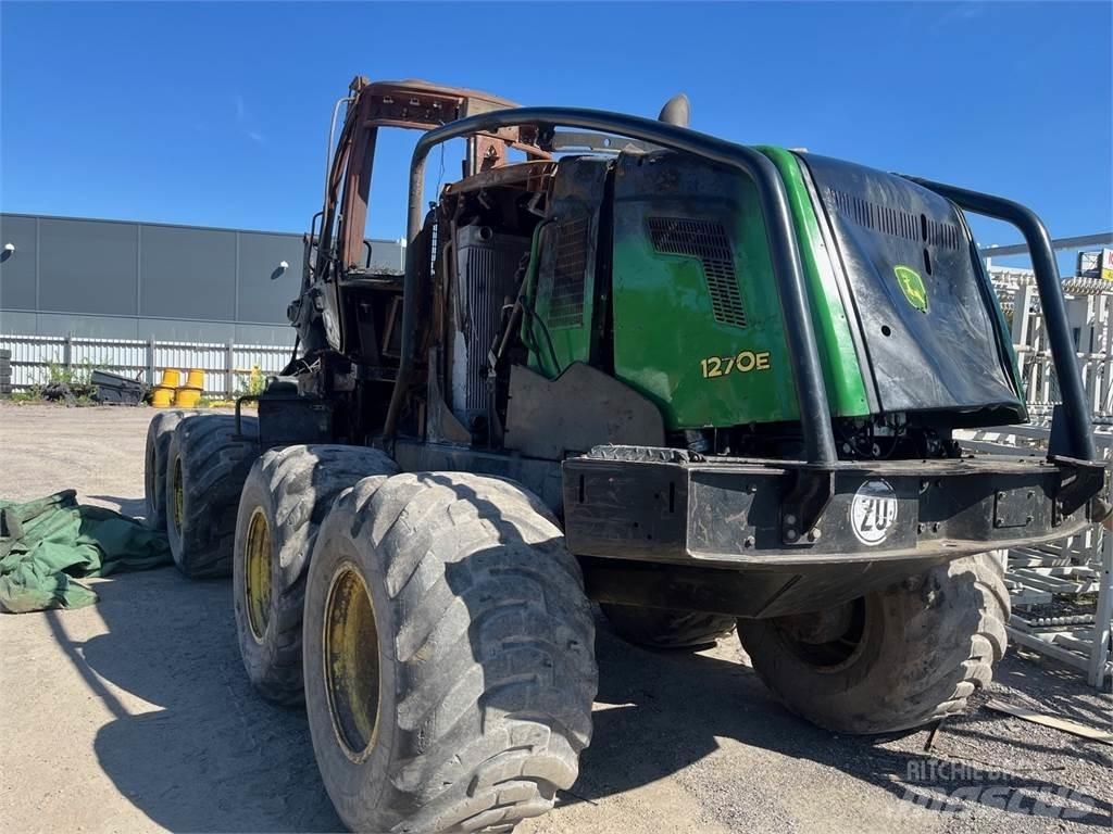 John Deere 1270E Harvesterit