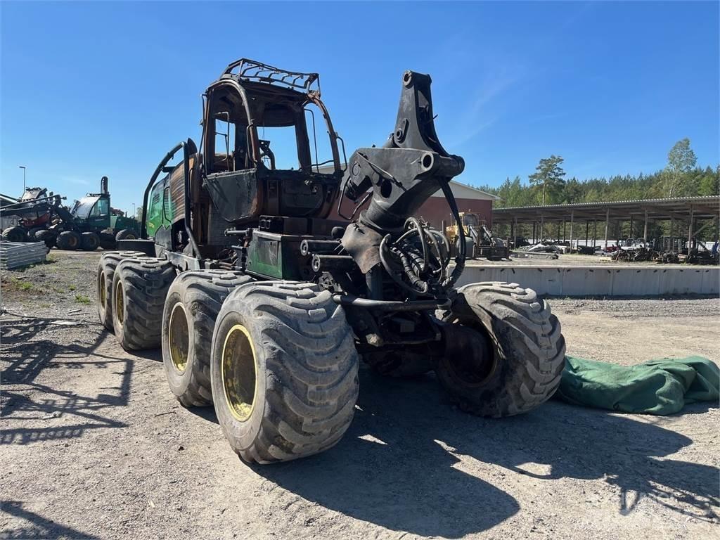 John Deere 1270E Harvesterit