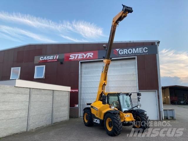 JCB 530-60 Maatalouskurottajat