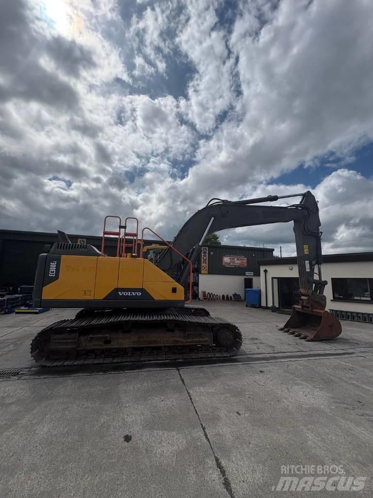 Volvo EC 300 EL Telakaivukoneet