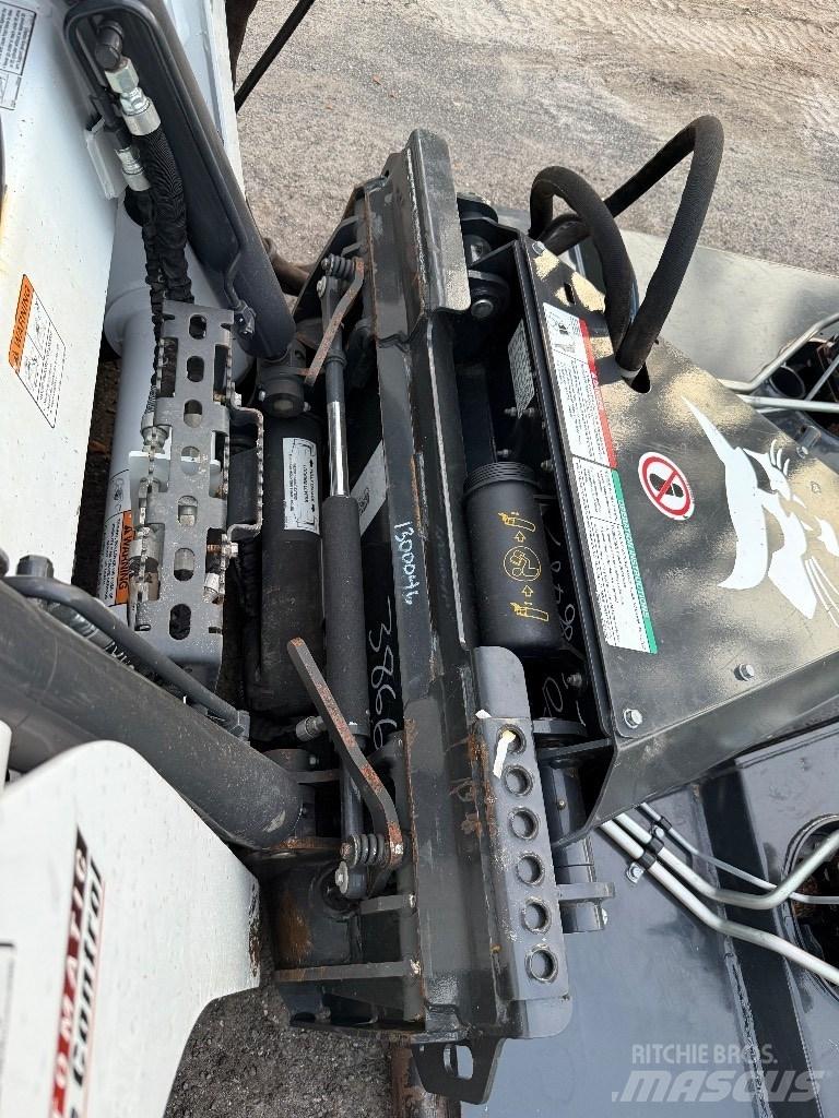 Bobcat T 770 Liukuohjatut kuormaajat