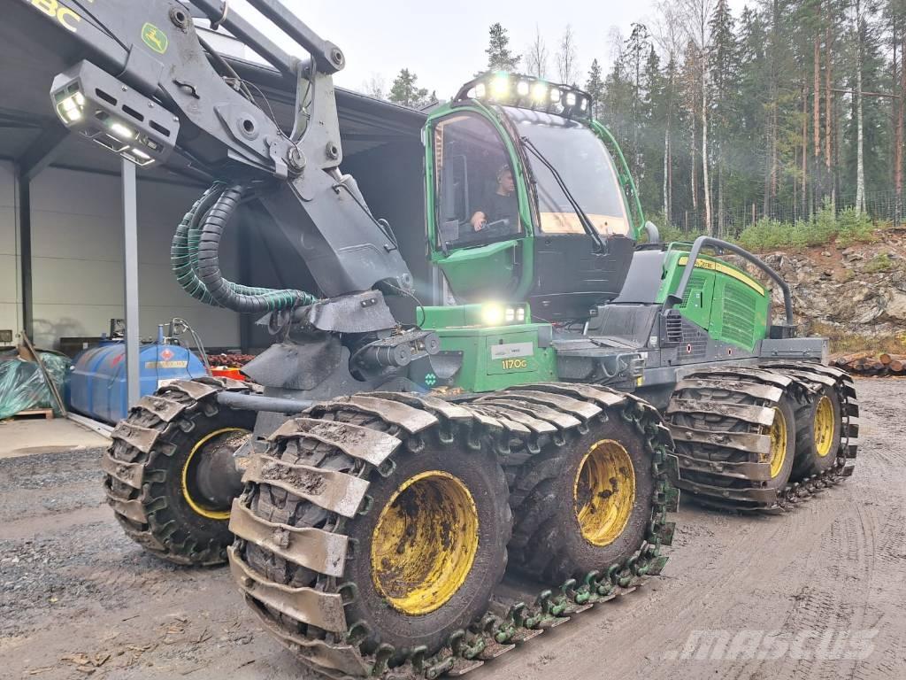John Deere 1170G Harvesterit