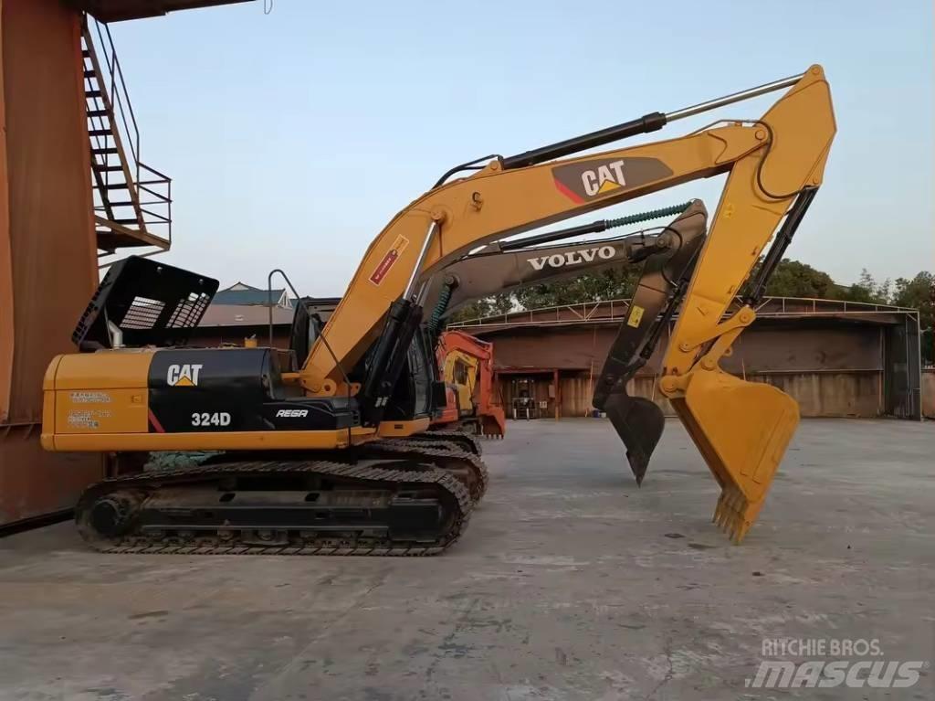 CAT 324 Telakaivukoneet