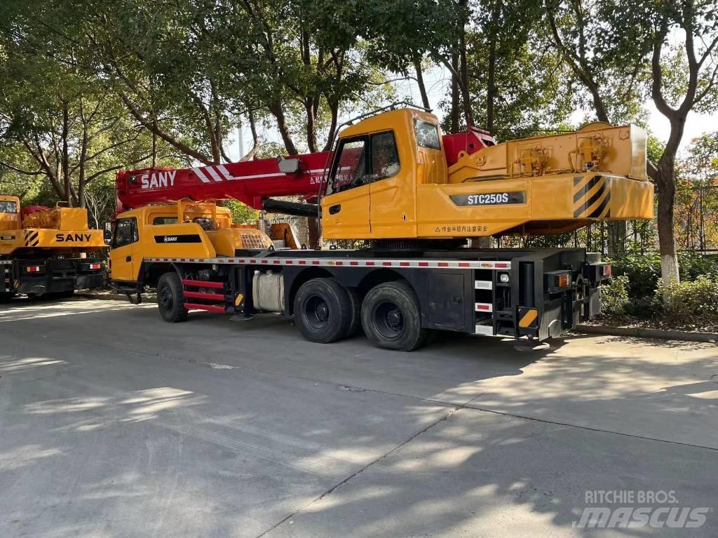 Sany 250S Mobiilinosturit