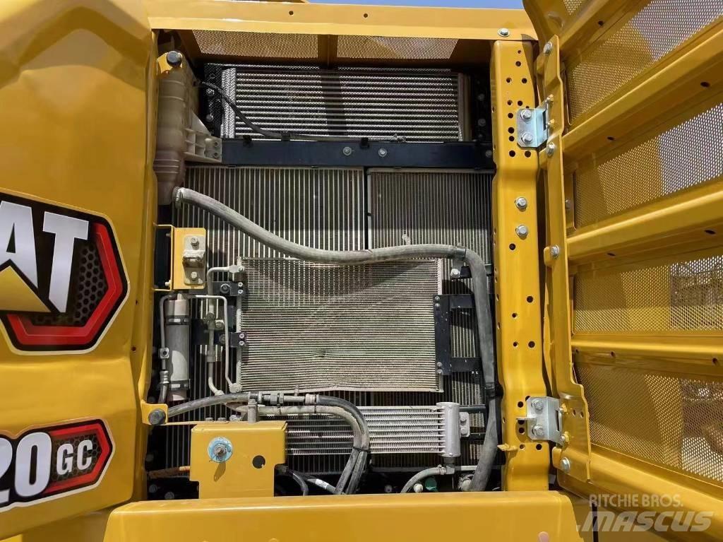 CAT 320GC Telakaivukoneet