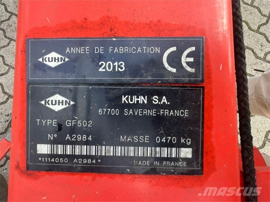 Kuhn GF 502 Pöyhimet ja haravat