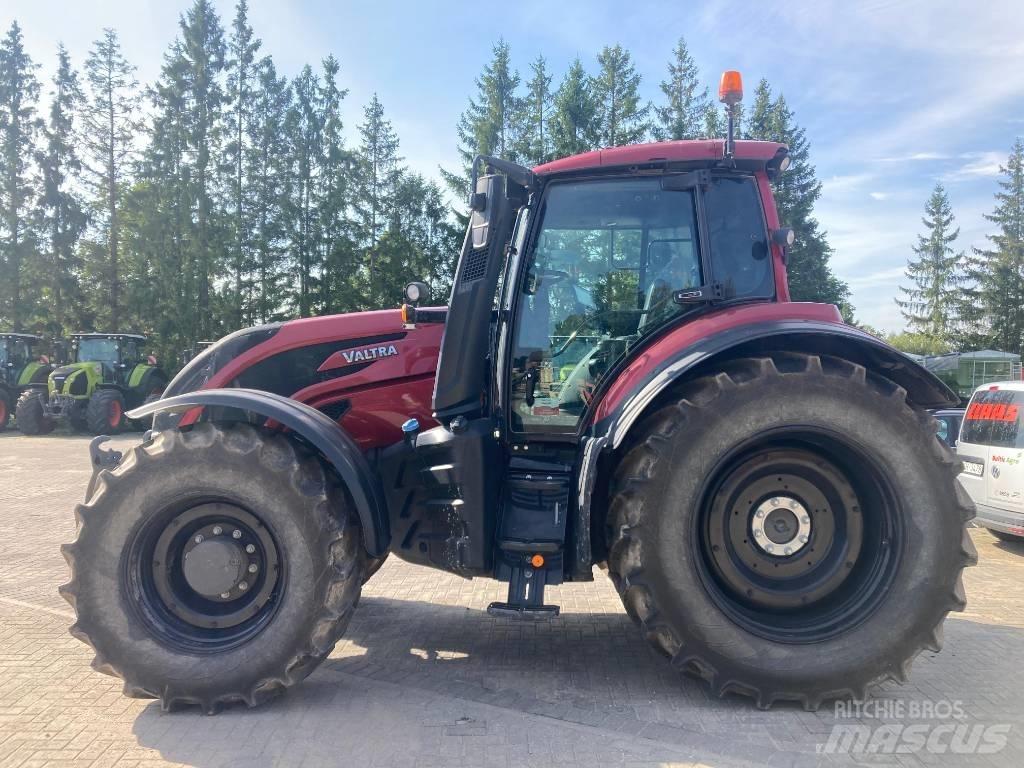Valtra T 254 V Traktorit
