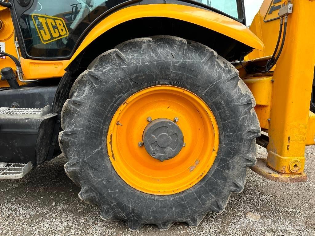 JCB 3 CX Kaivurikuormaajat