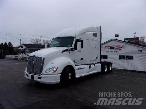 Kenworth T680 Vetopöytäautot