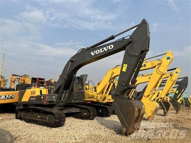Volvo EC240 Telakaivukoneet