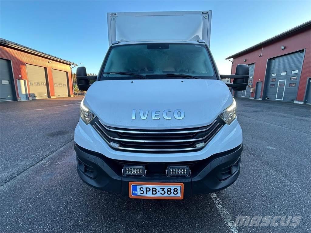 Iveco Daily Pakettiautot