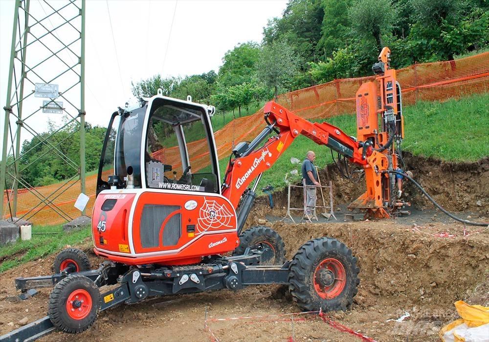 Euromach R45 Amfibio-kaivinkoneet