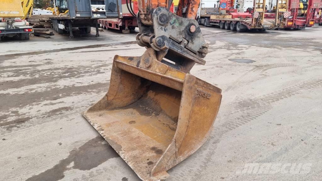 Hitachi ZX 210 LC-6 Telakaivukoneet