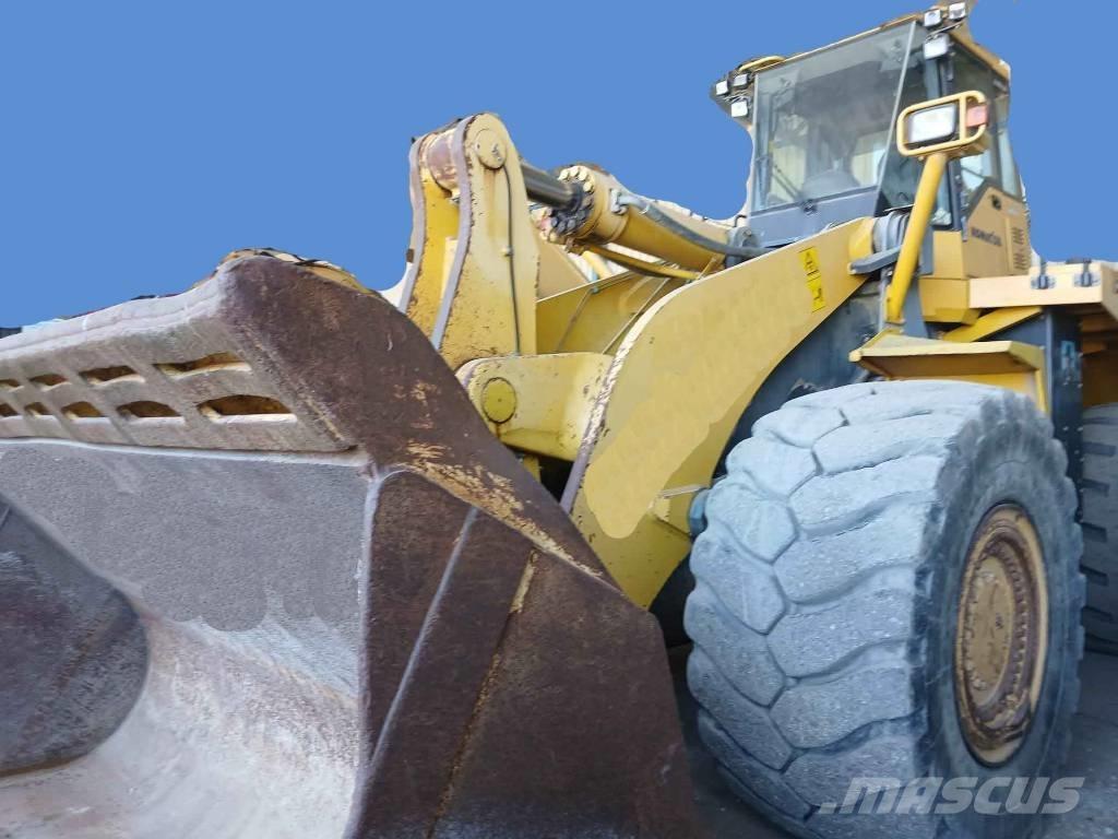 Komatsu WA 600 Pyöräkuormaajat