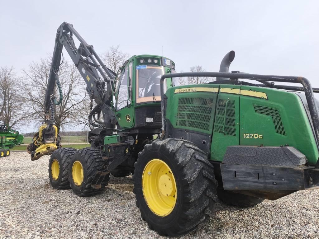 John Deere 1270G Harvesterit
