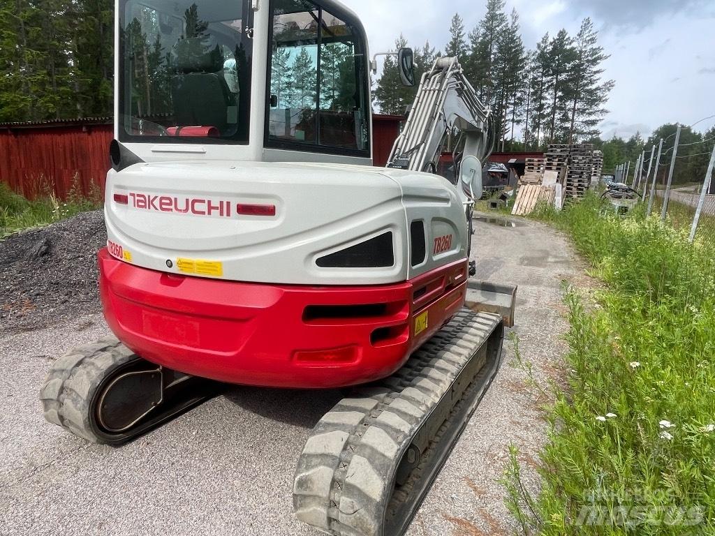 Takeuchi TB 260 Minikaivukoneet < 7t