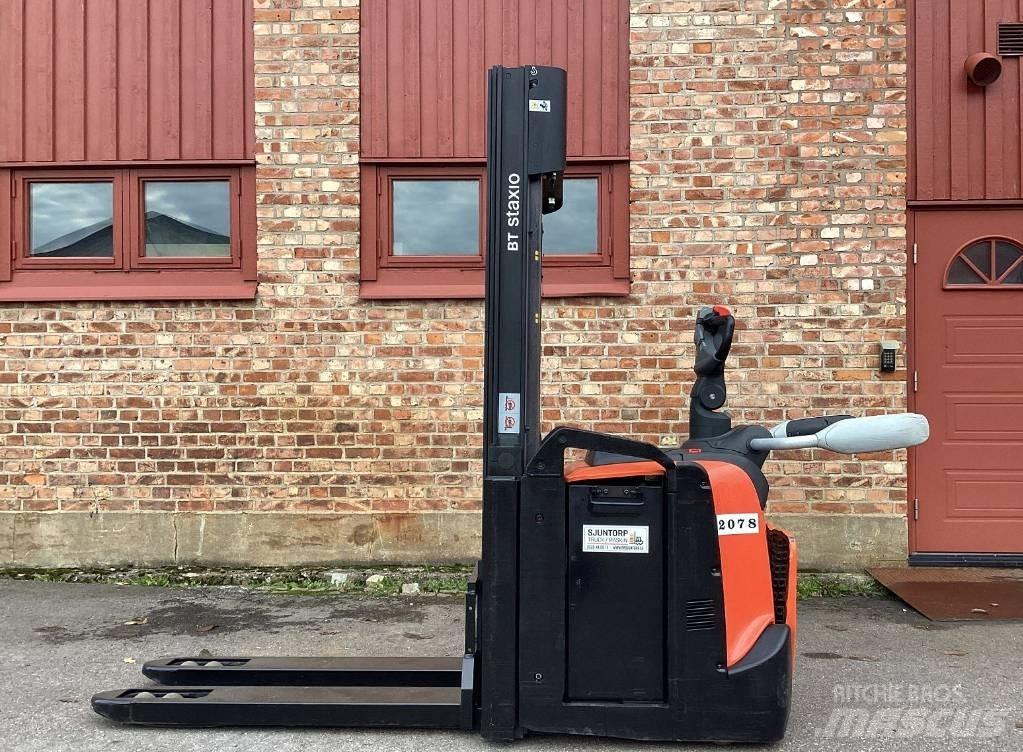 BT SPE 120 L Käyden ajettavat pinoamistrukit