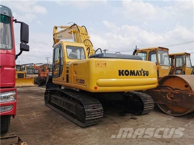 Komatsu PC 220-8 Telakaivukoneet