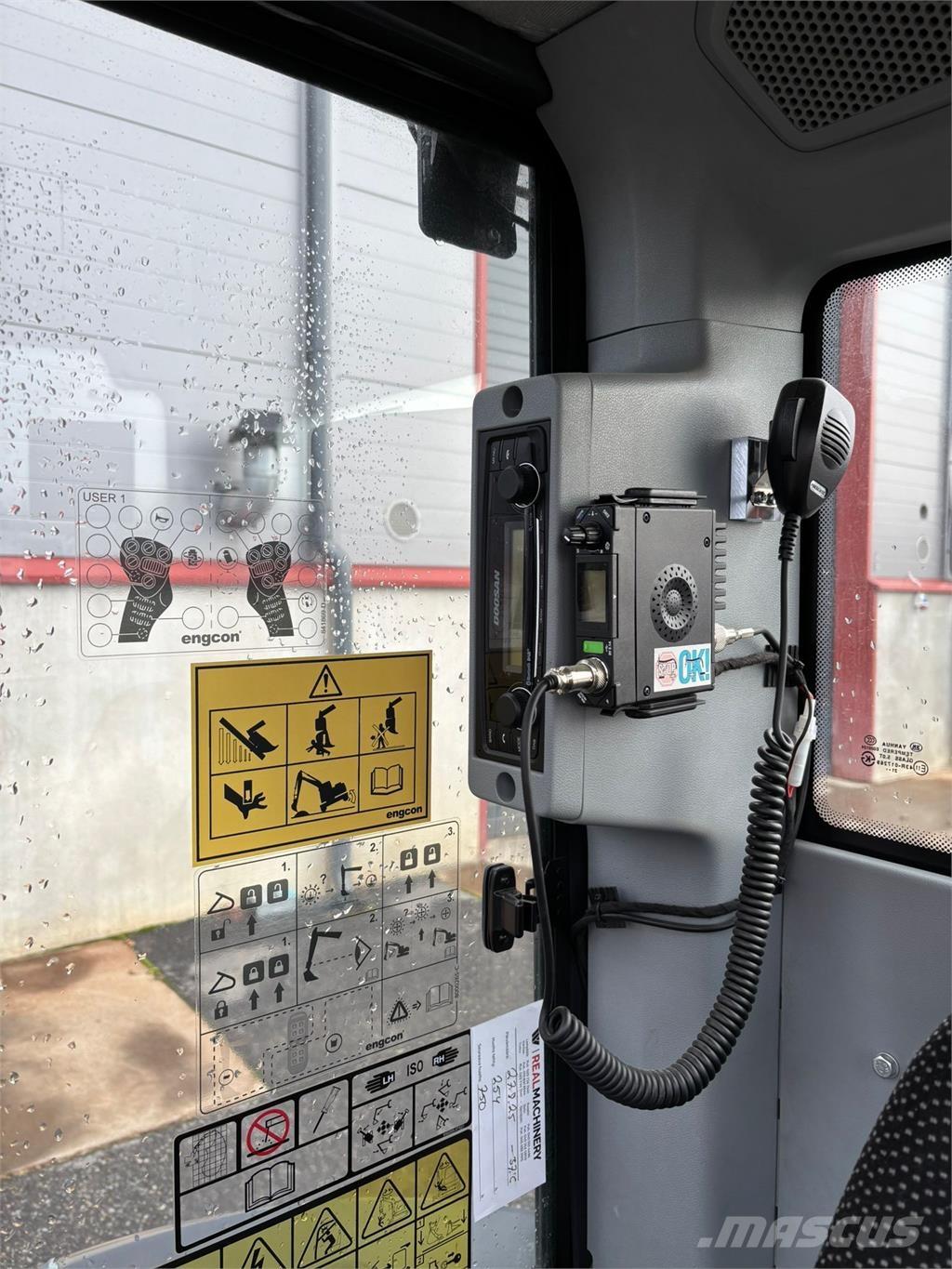 Doosan DX27Z-7 Minikaivukoneet < 7t