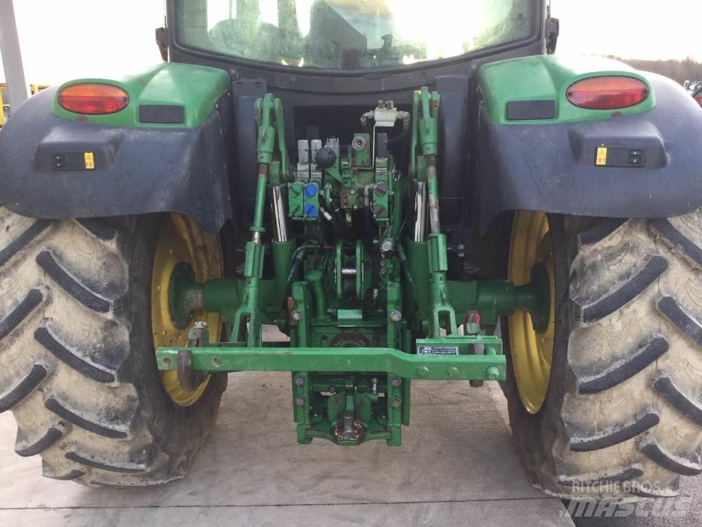 John Deere 6125R Traktorit