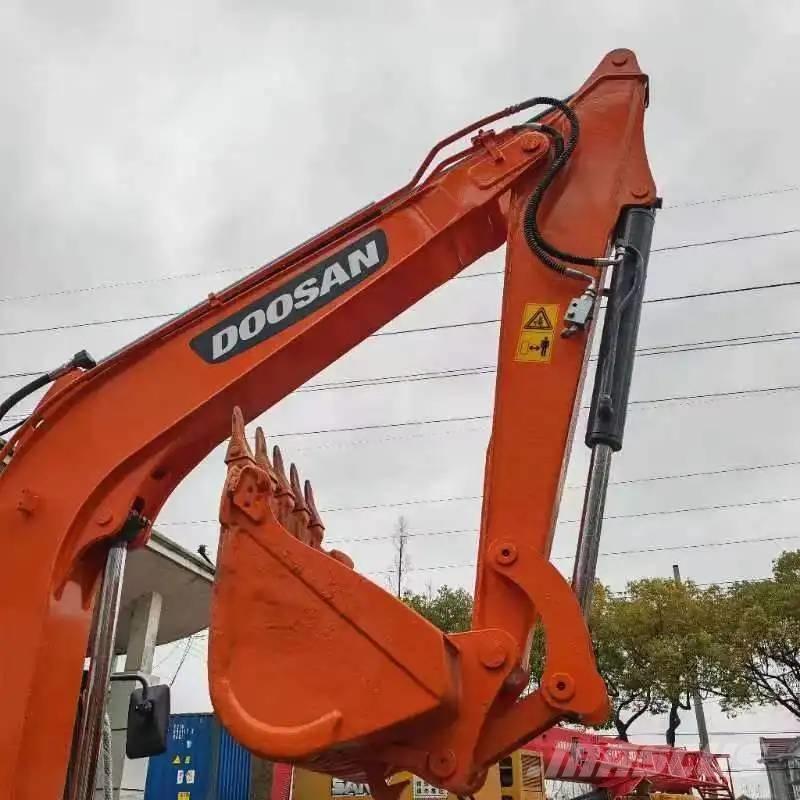 Doosan DX55-9C Minikaivukoneet < 7t