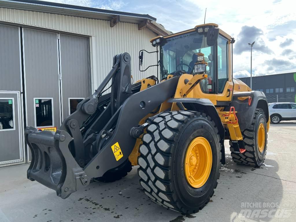 Volvo L110H Pyöräkuormaajat
