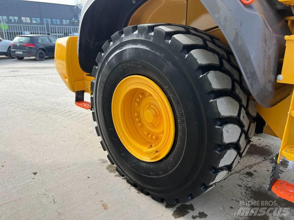 Volvo L110H Pyöräkuormaajat
