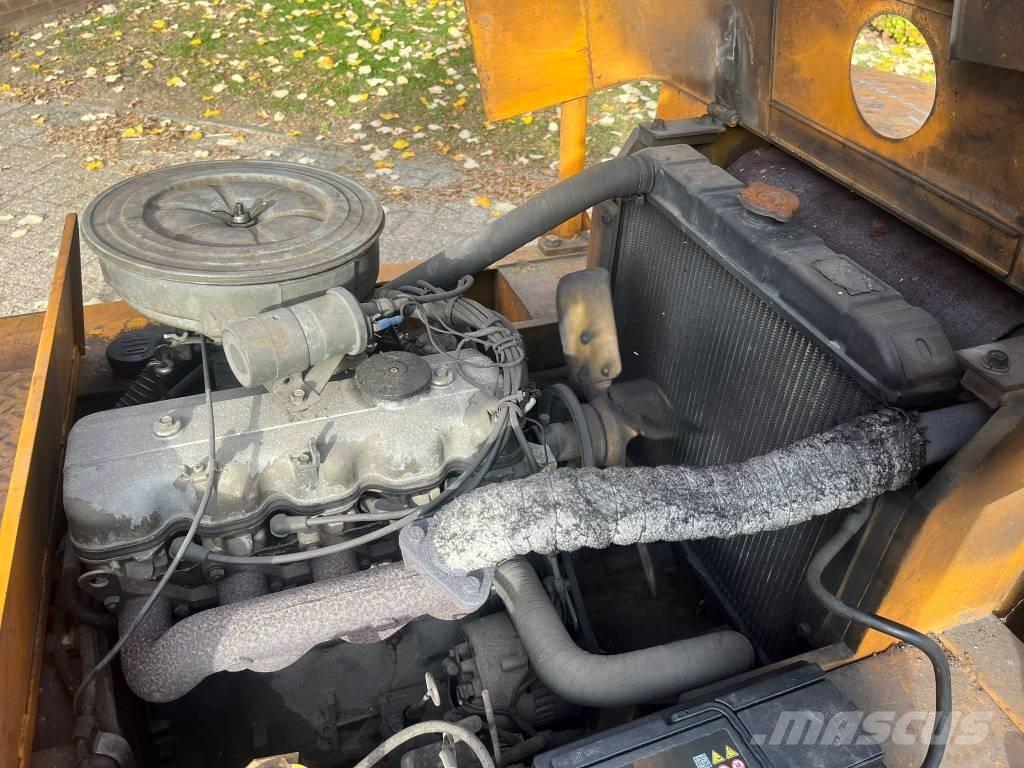 Mitsubishi FG25 Muut haarukkatrukit