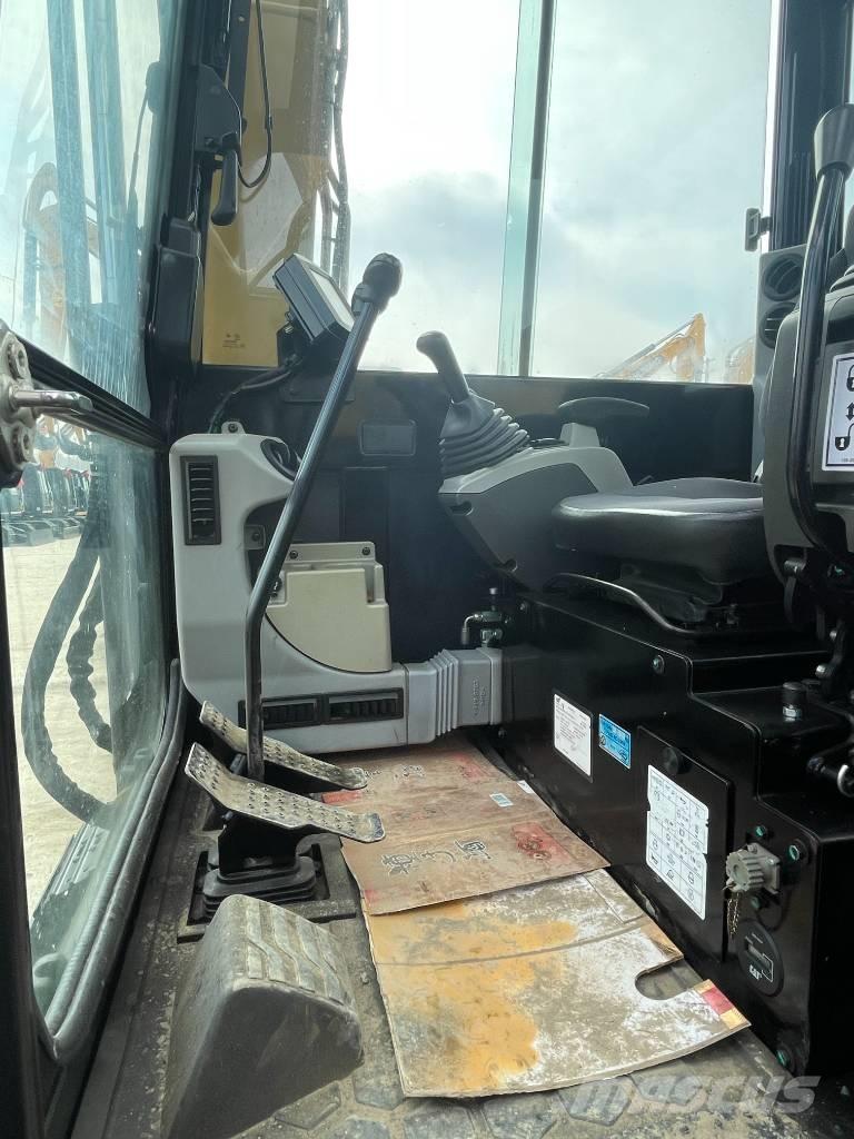 CAT 305.5E2 Minikaivukoneet < 7t