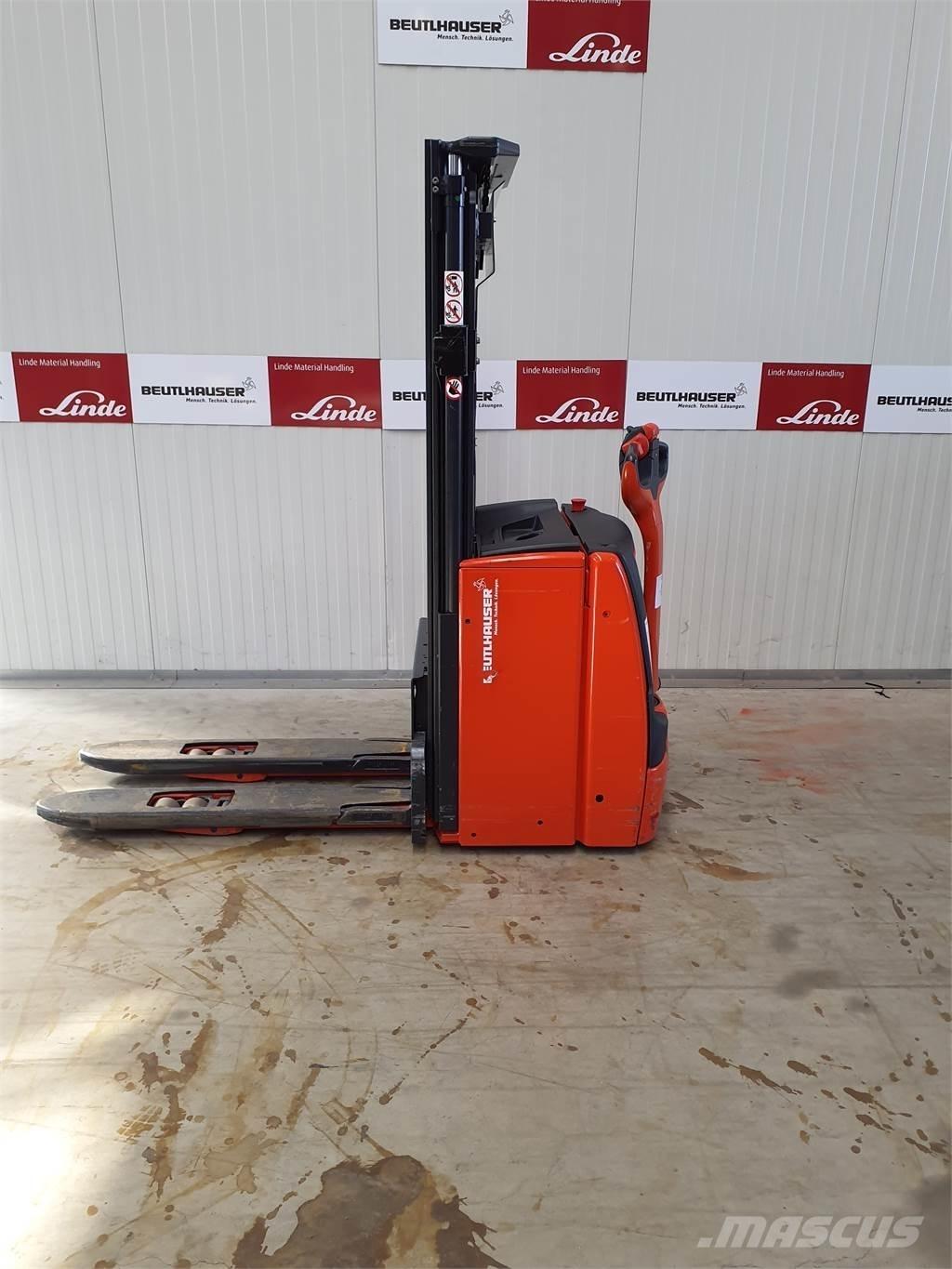Linde L16i Käyden ajettavat pinoamistrukit