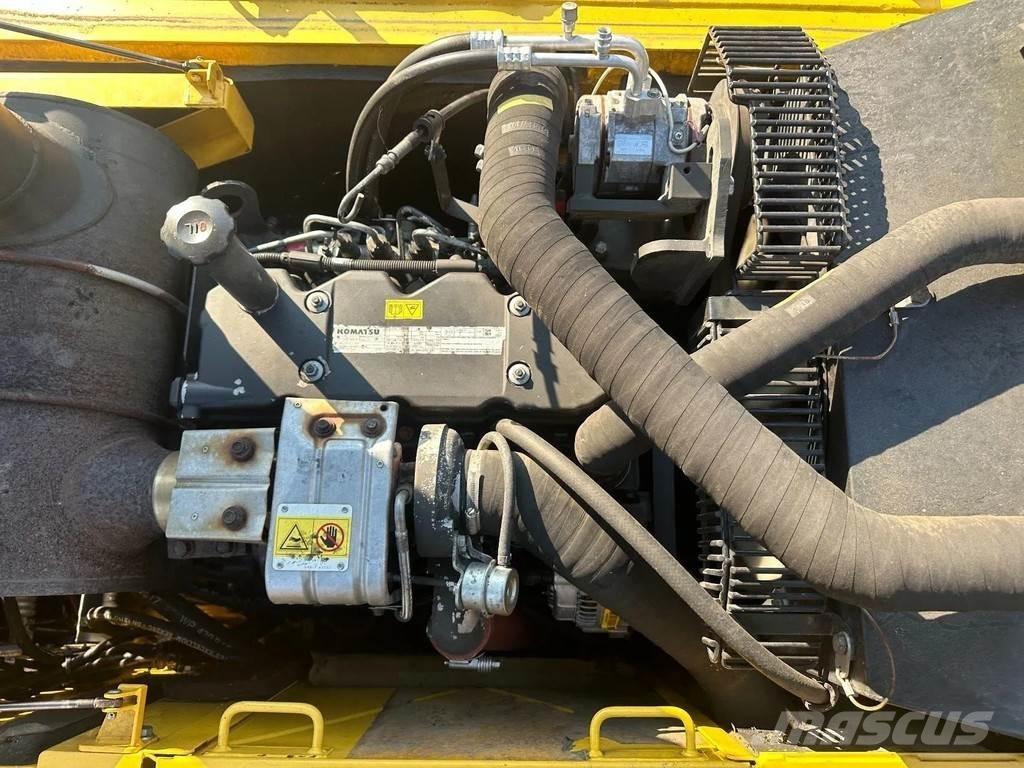 Komatsu PW160-8 Pyöräkaivukoneet