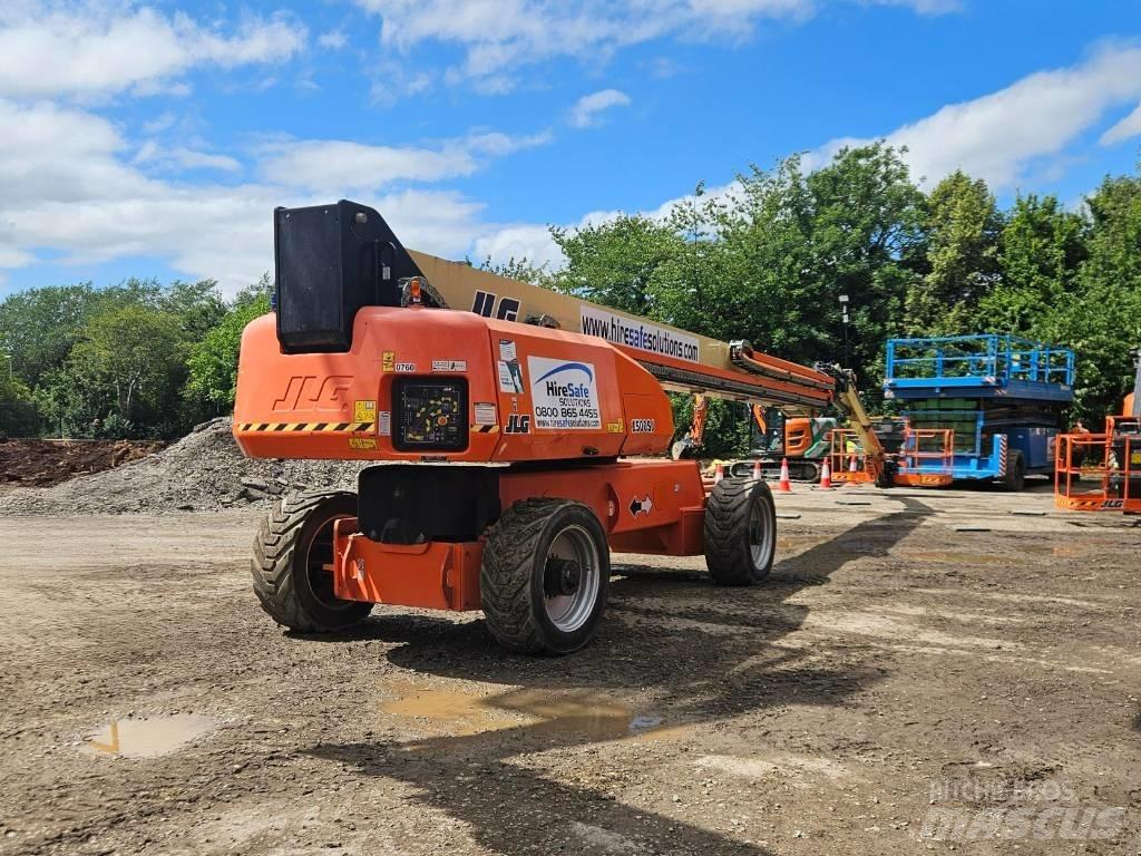 JLG 1500 SJ Teleskooppipuominostimet